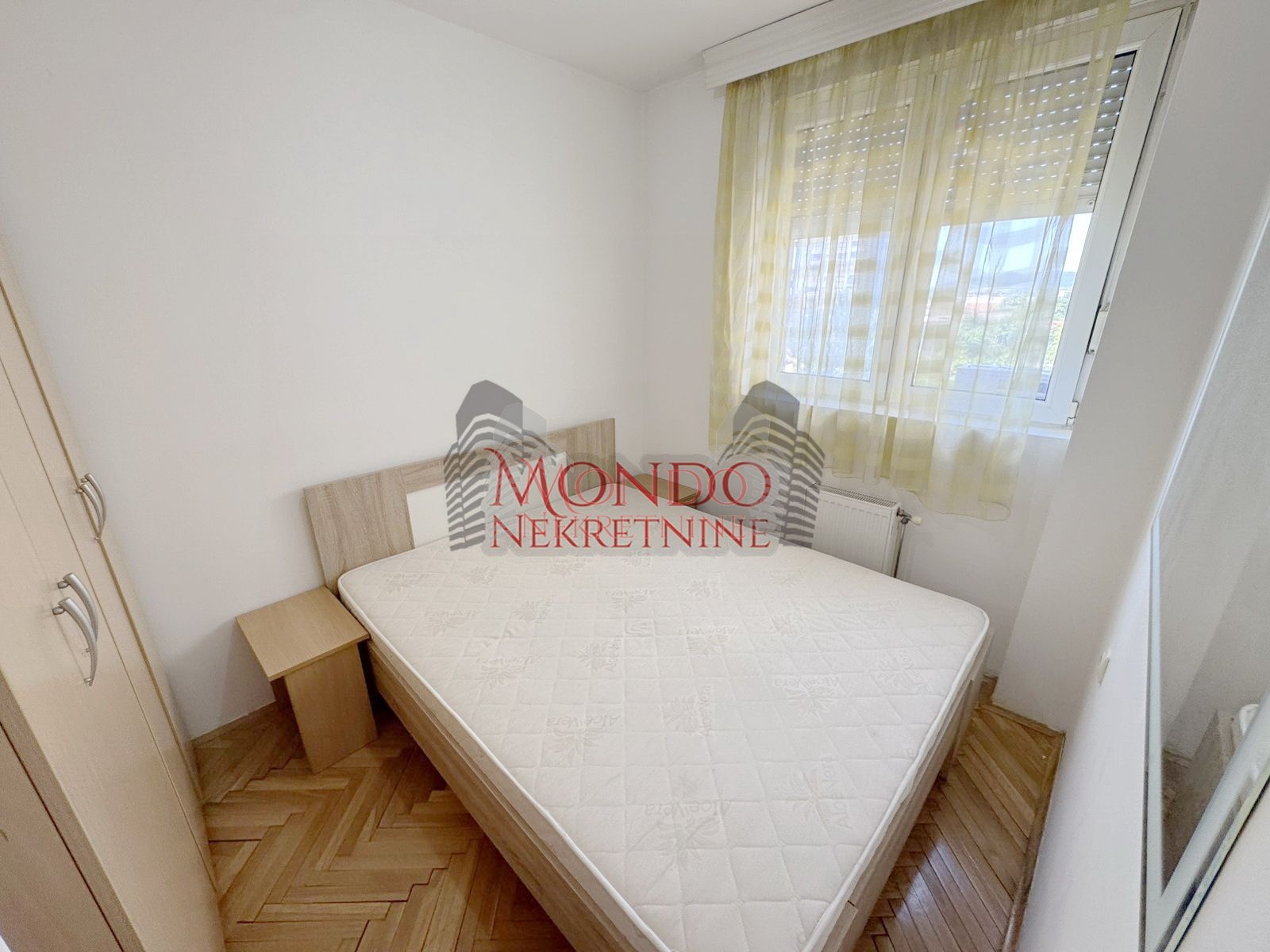 Jednoiposoban stan u novoj zgradi preko puta Pravnog fakulteta 7