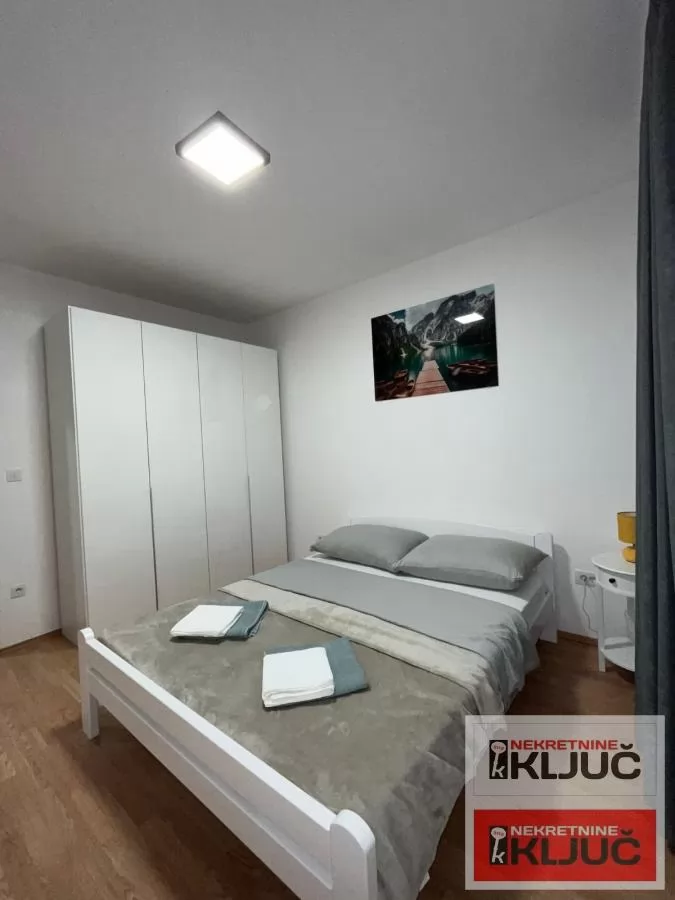 VETERNIK IZDAJE SE JEDNOIPOSOBAN MODERNO OPREMLJEN STAN 10