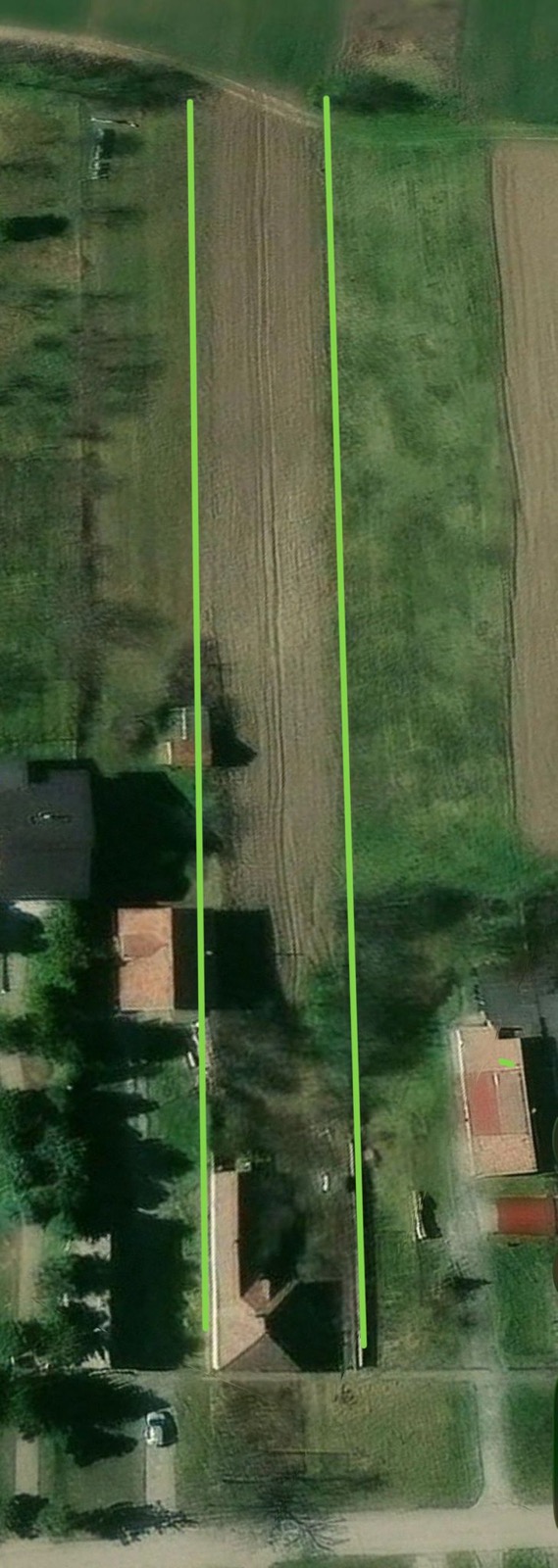 Prodajem plac u Novim Banovcima 1