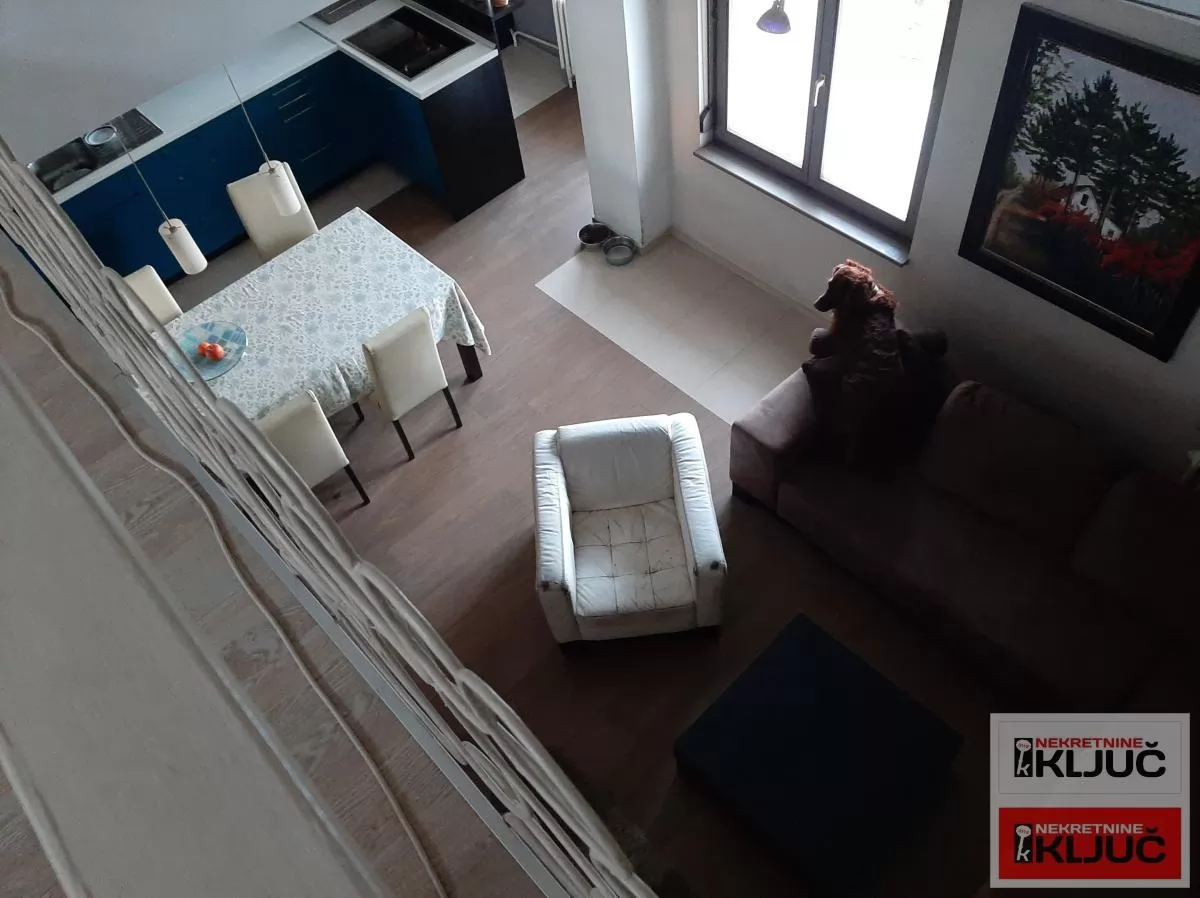 KOD SINAGOGE, 143m2, Petosoban-duplex, Unikat 12