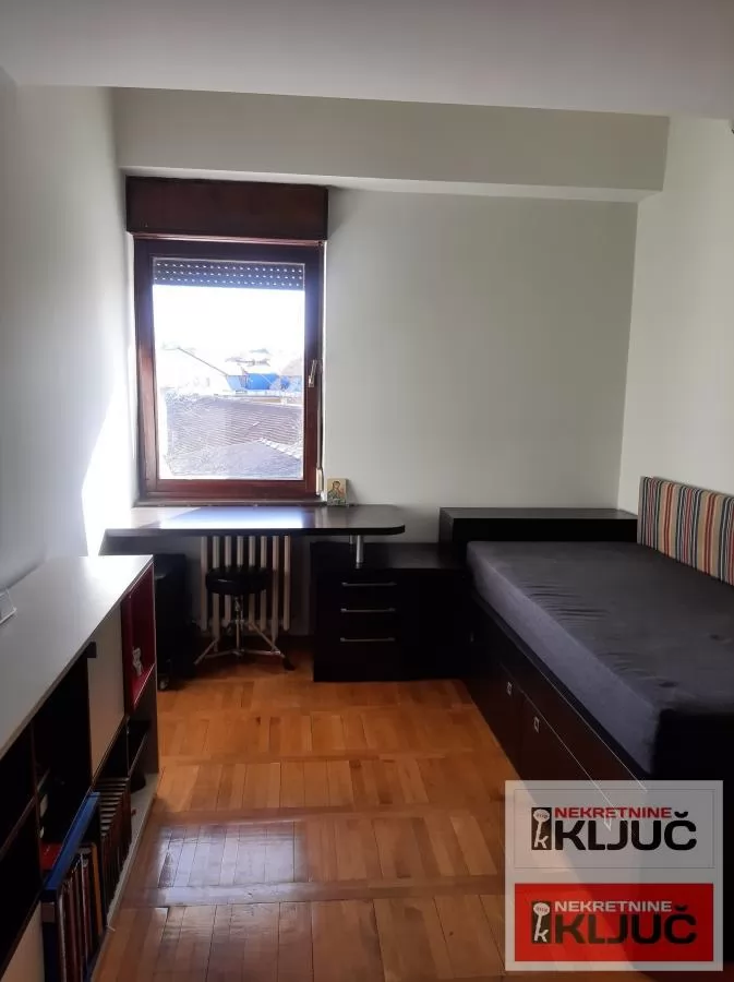 KOD SINAGOGE, 143m2, Petosoban-duplex, Unikat 14