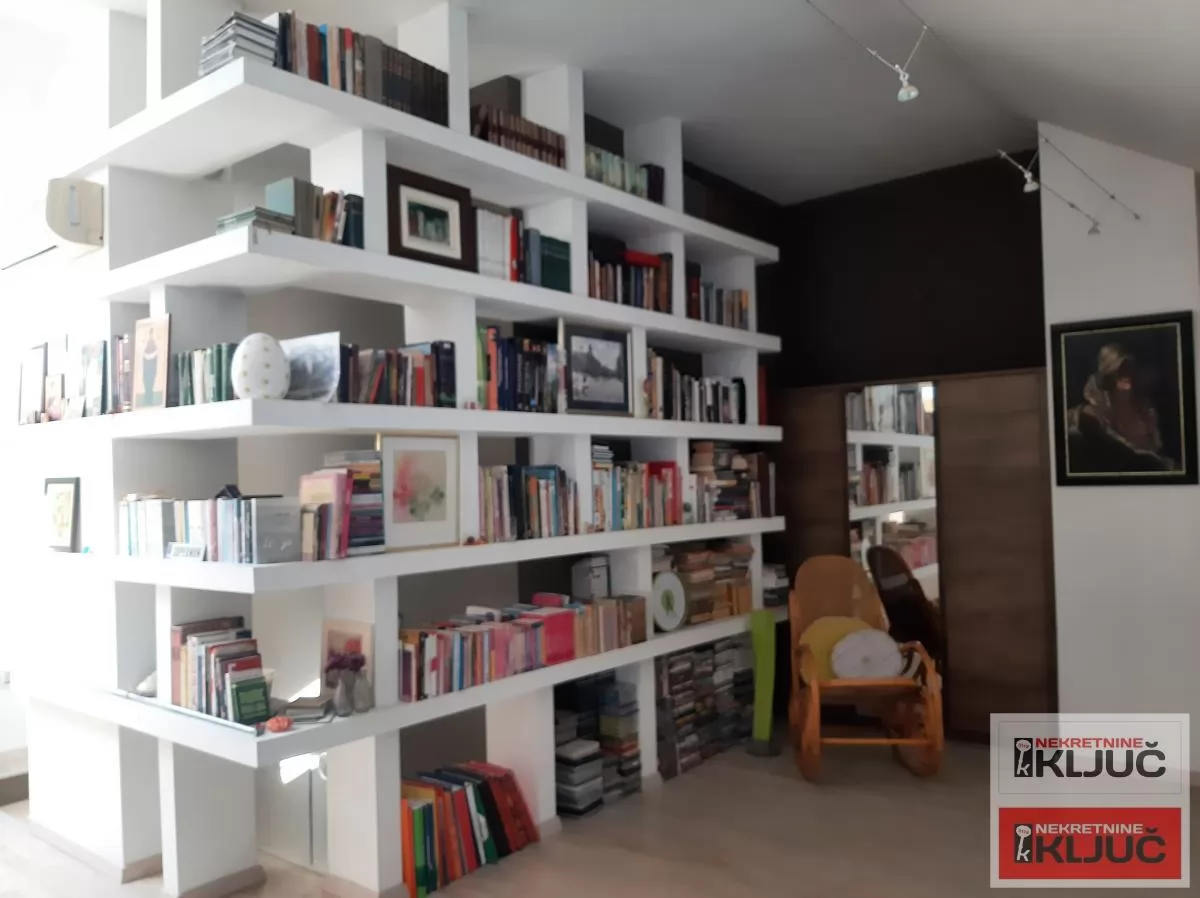 KOD SINAGOGE, 143m2, Petosoban-duplex, Unikat 21