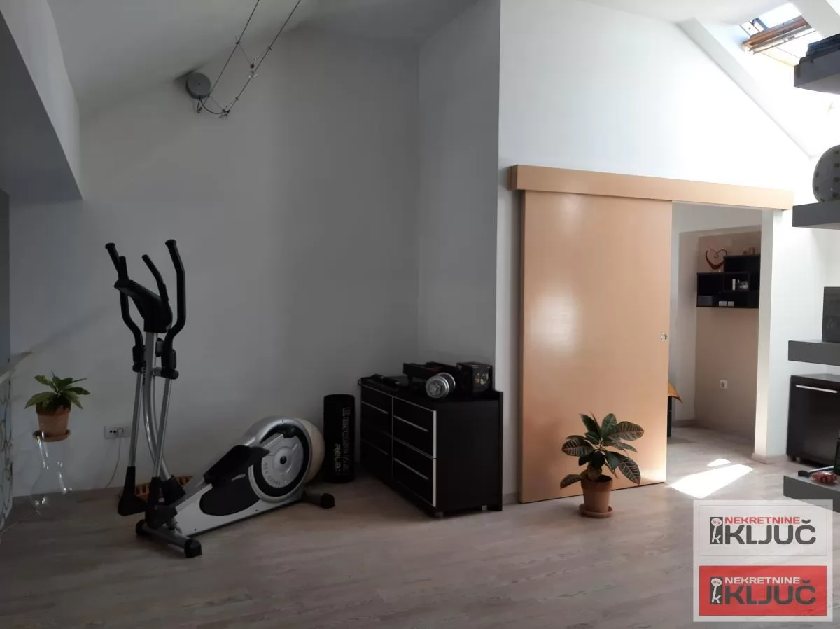 KOD SINAGOGE, 143m2, Petosoban-duplex, Unikat 24