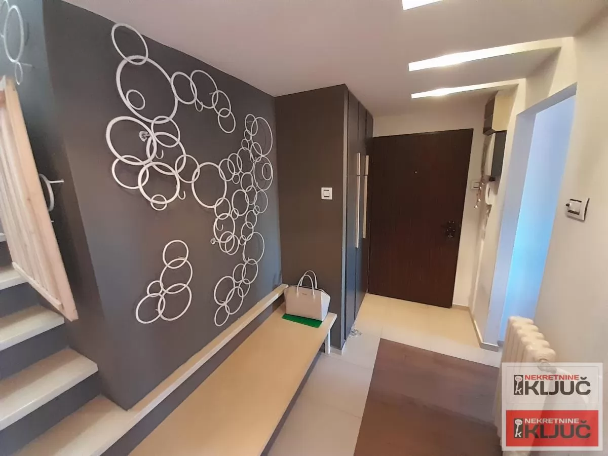 KOD SINAGOGE, 143m2, Petosoban-duplex, Unikat 6