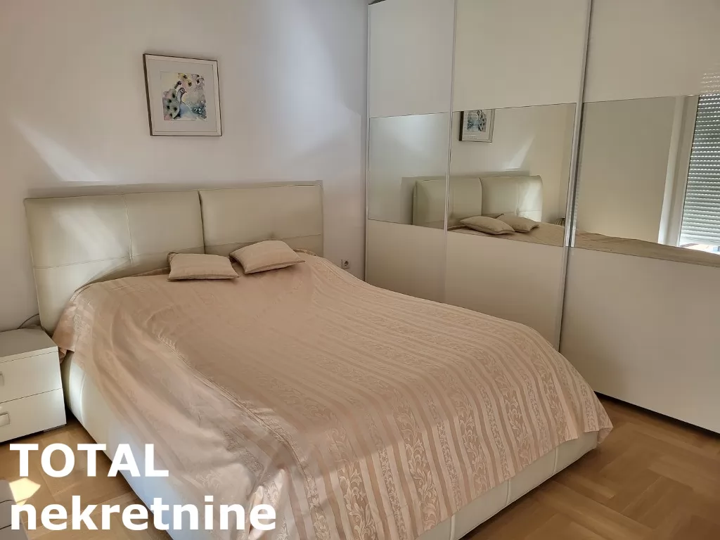 Stan,NOVI SAD,CENTAR,kv: 104.00, € 380000, ID: 1100009 12