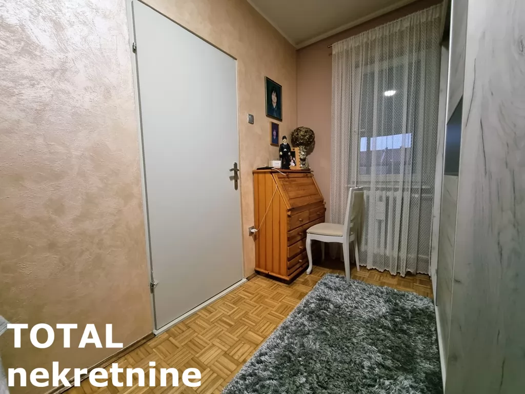 Stan,NOVI SAD,NOVO NASELJE - ŠARENGRAD,kv: 52.00, € 120000, ID: 1102103 14