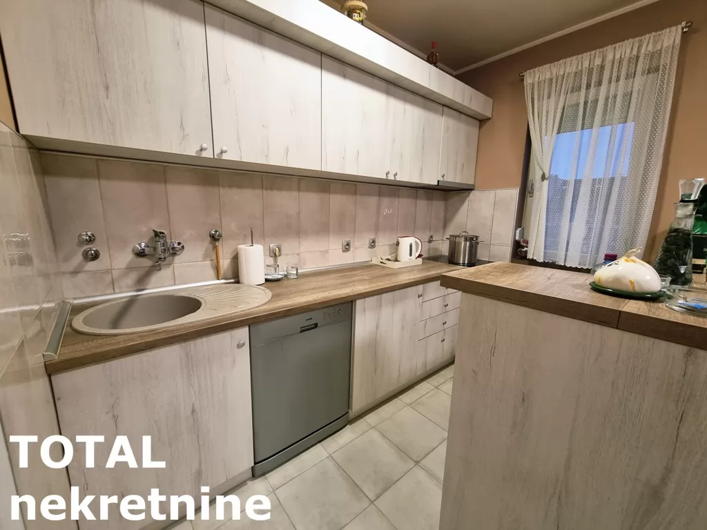 Stan,NOVI SAD,NOVO NASELJE - ŠARENGRAD,kv: 52.00, € 120000, ID: 1102103 5