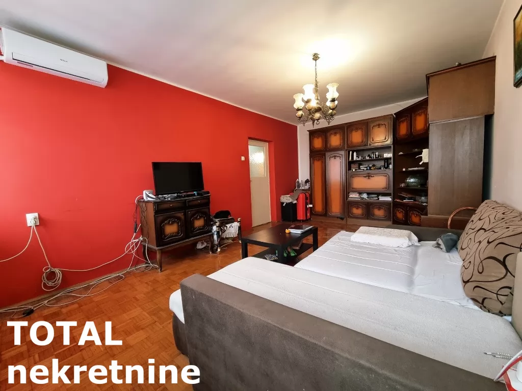 Stan,NOVI SAD,ZELEZNICKA STANICA,kv: 59.00, € 120000, ID: 1102115 8