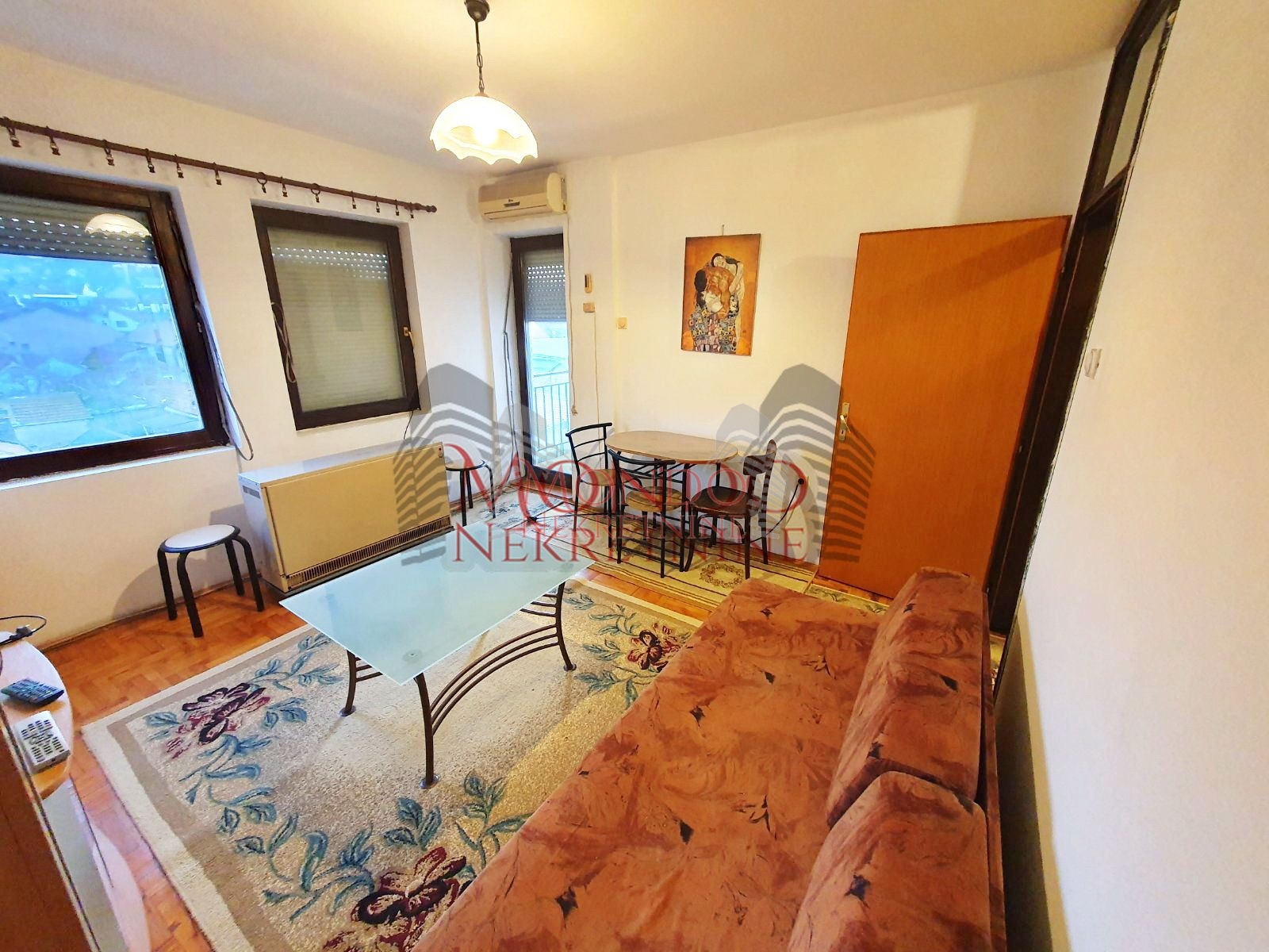 Jednosoban stan kod Železničke stanice 4