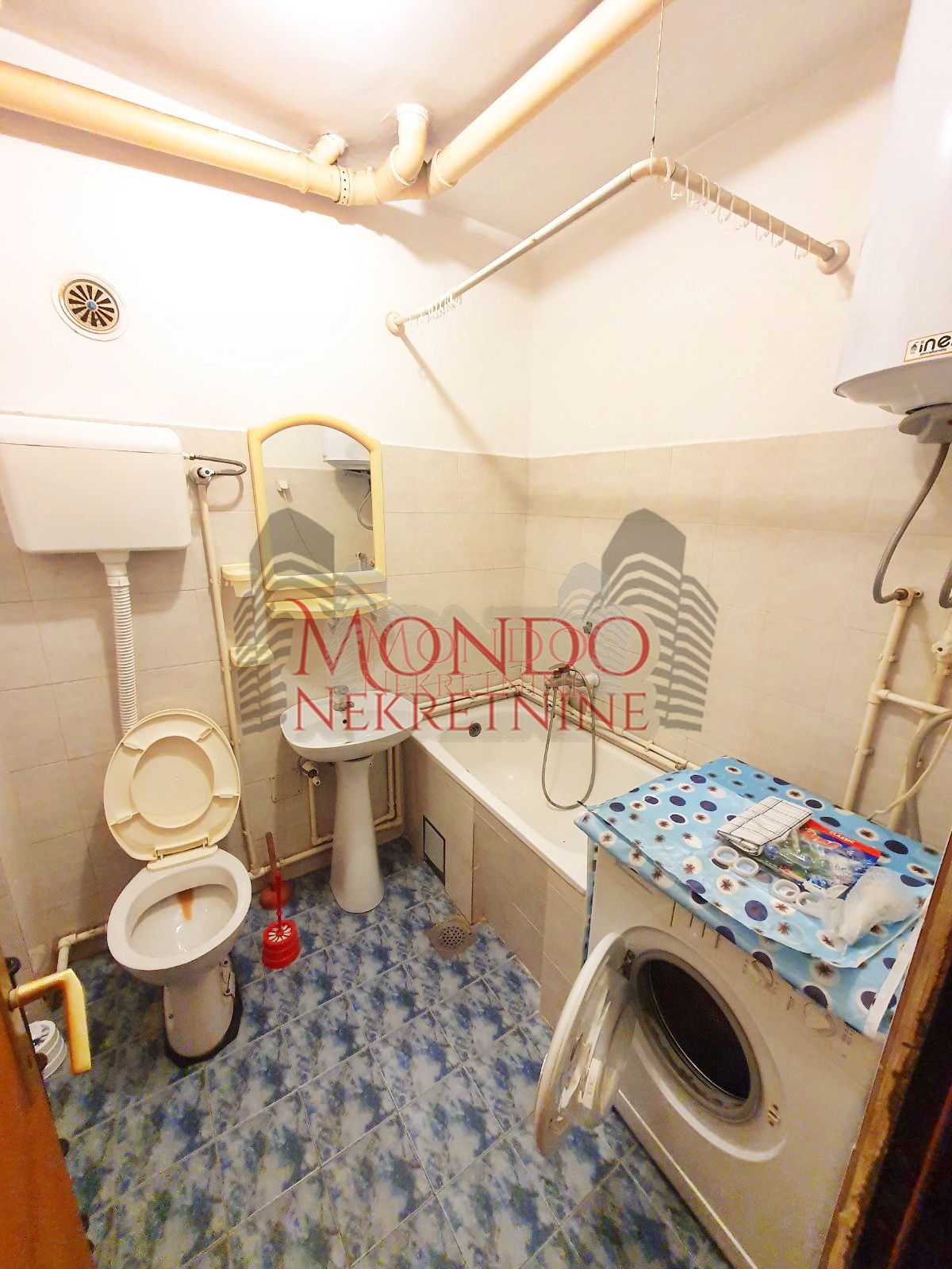 Jednosoban stan kod Železničke stanice 8