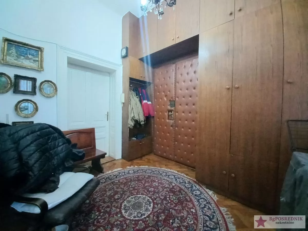 Vračar, Krunski venac, Beogradska, 110m2 6