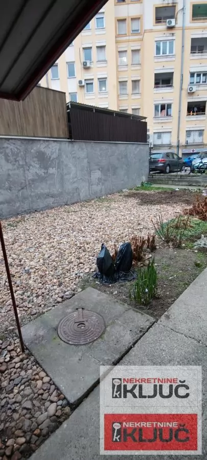 BULEVAR, 24m2, Jednosoban kod Futoške pijace 9