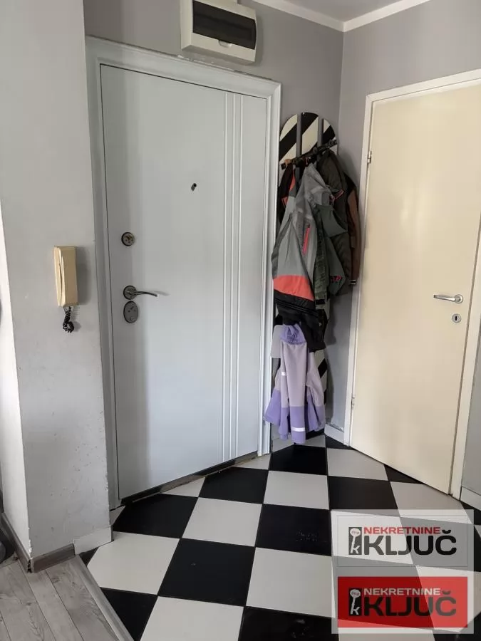 CENTAR, 102m2, Četvorosoban kod Katoličke porte 10