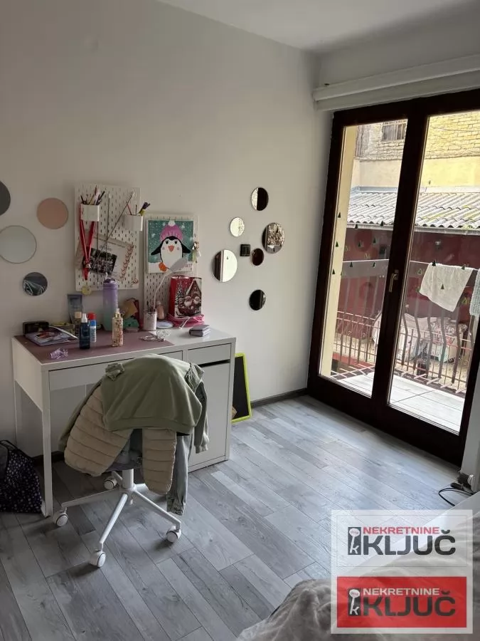 CENTAR, 102m2, Četvorosoban kod Katoličke porte 3