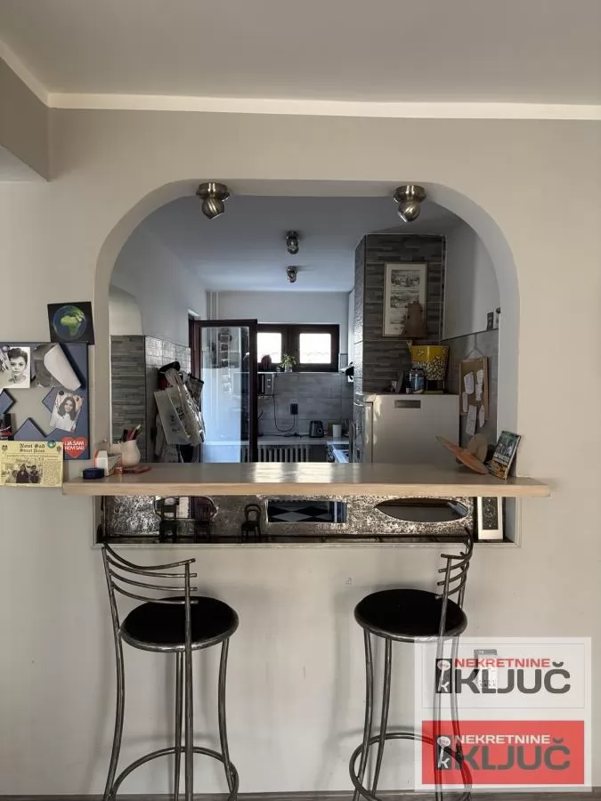 CENTAR, 102m2, Četvorosoban kod Katoličke porte 7