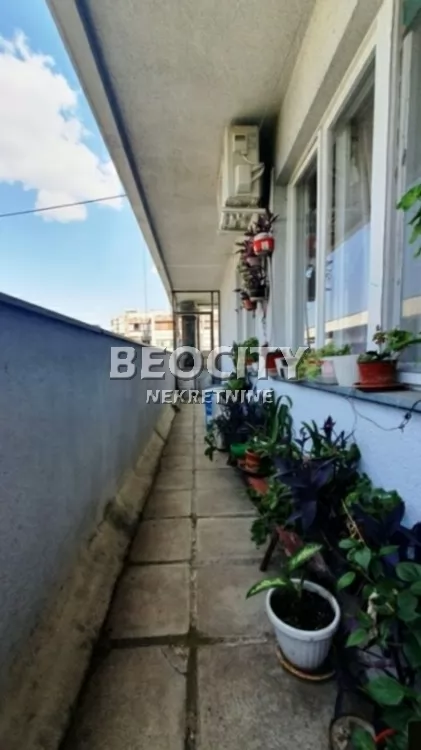 Dvosoban stan, 59 m2, Železnička stanica, Gagarinova ID: 128207 7