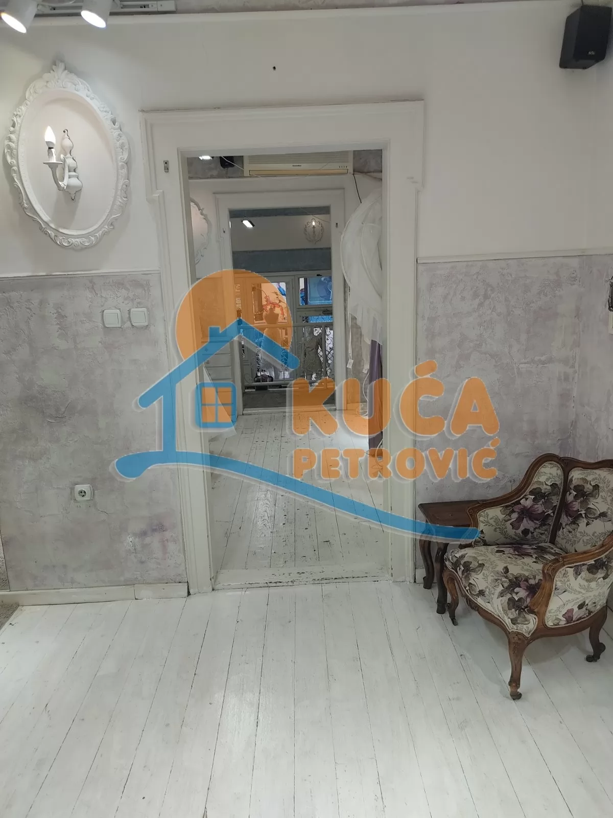 Lokal, 95 m2, Centar, Aleksandra Nenadovića ID: i-09949 1