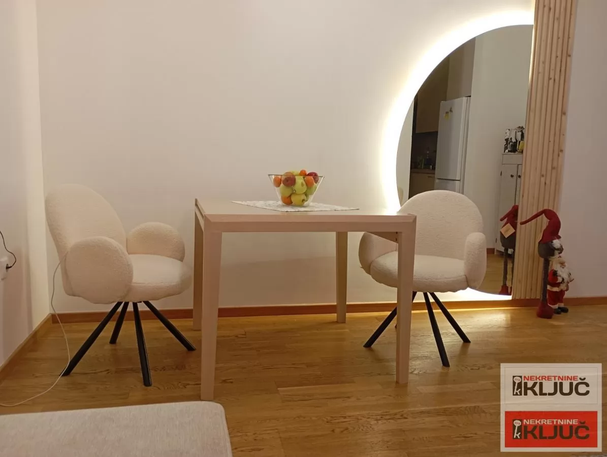 ROTKVARIJA, 39m2, Jednoiposoban, Novogradnja, Namešten 8