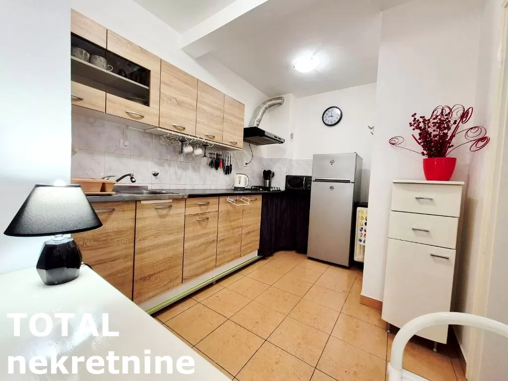 Stan,NOVI SAD,BULEVAR,kv: 63.00, € 165000, ID: 1102120 10