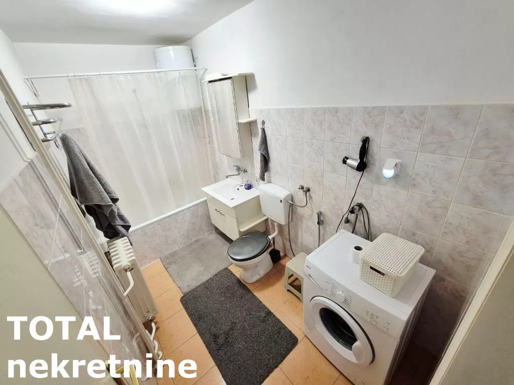 Stan,NOVI SAD,BULEVAR,kv: 63.00, € 165000, ID: 1102120 20