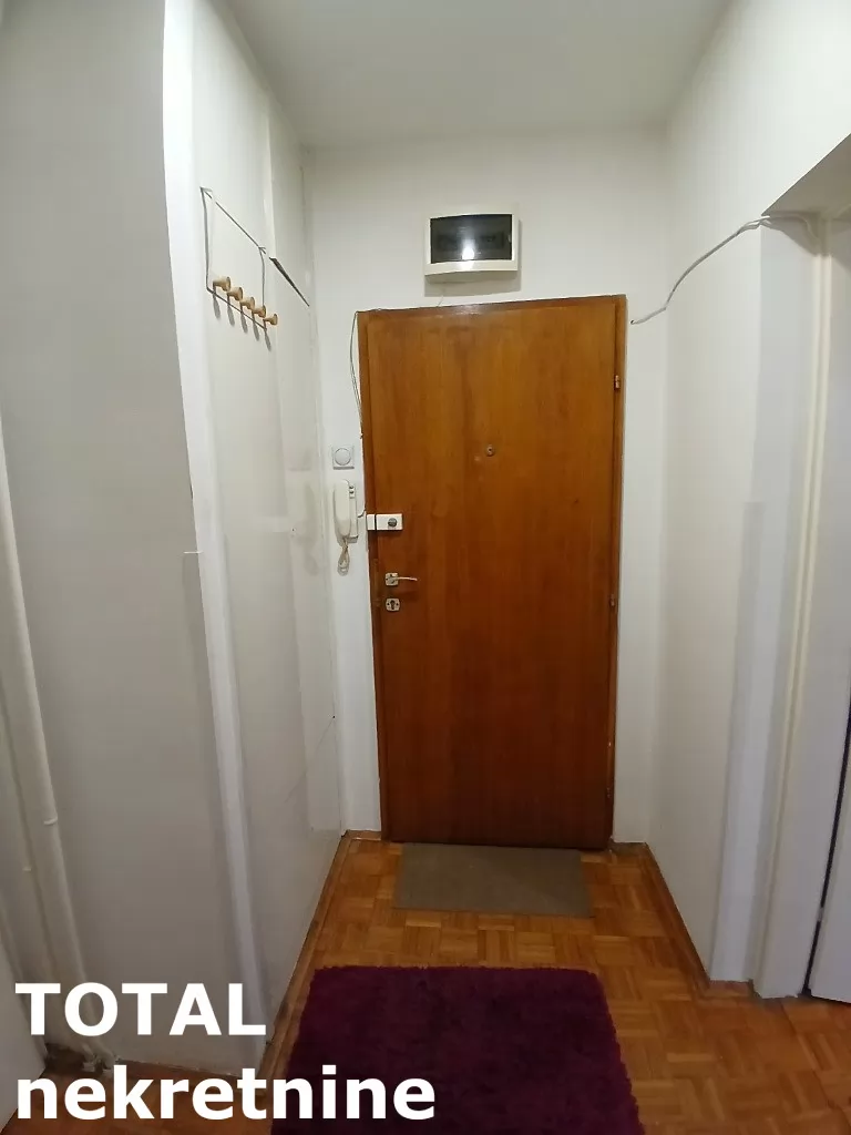 Stan,NOVI SAD,CENTAR,kv: 42.00, € 119000, ID: 1102131 11