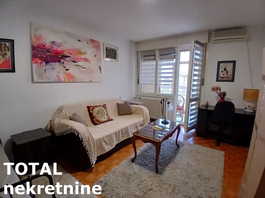 Stan,NOVI SAD,CENTAR,kv: 42.00, € 119000, ID: 1102131 2