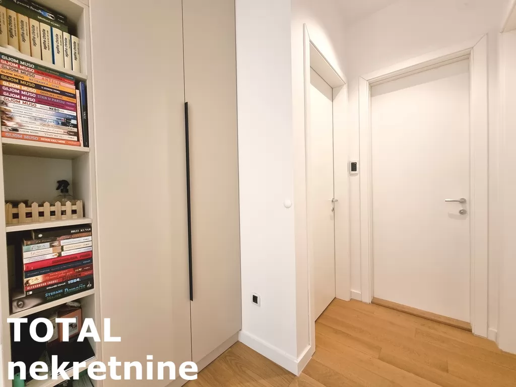 Stan,PETROVARADIN,CENTAR,kv: 103.00, € 300000, ID: 1102118 23