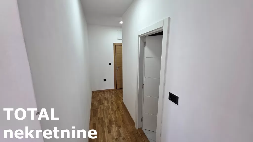 Stanovi,NOVI SAD,SAJAM,kv: 43.00, € 480, ID: 9189876 5