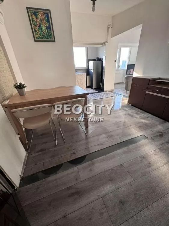 Trosoban stan, 57 m2, Terazije, Kraljice Natalije ID: 128281 8