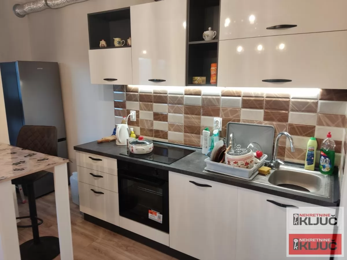 BULEVAR EVROPE, 54m2, Dvosoban, Noviji 5