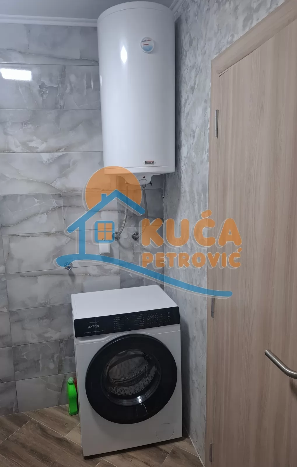 Dvosoban stan, 76 m2, Donja Vrežina, Majora Gavrilovića ID: i-015651 18