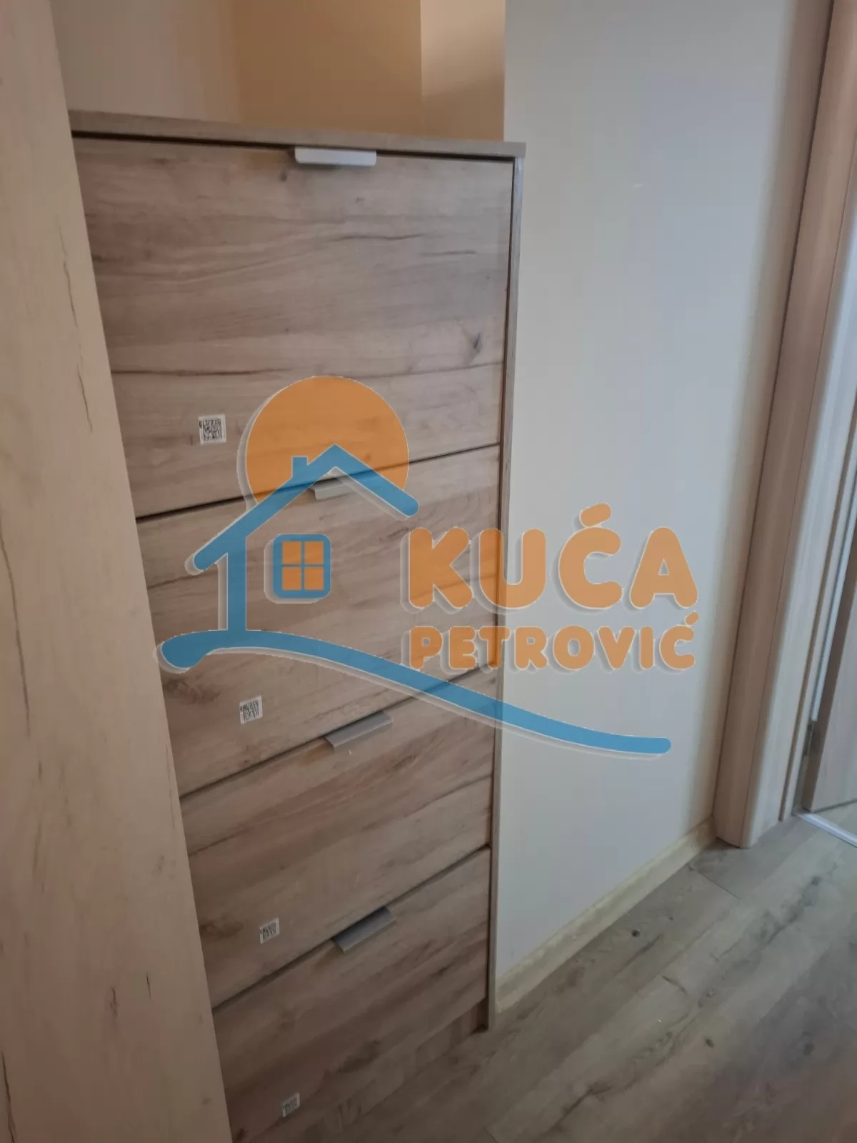 Dvosoban stan, 76 m2, Donja Vrežina, Majora Gavrilovića ID: i-015651 22