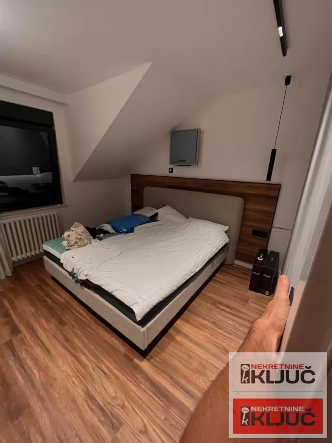 KOD SPENSA, 119m2, Četvorosoban, Renoviran 16