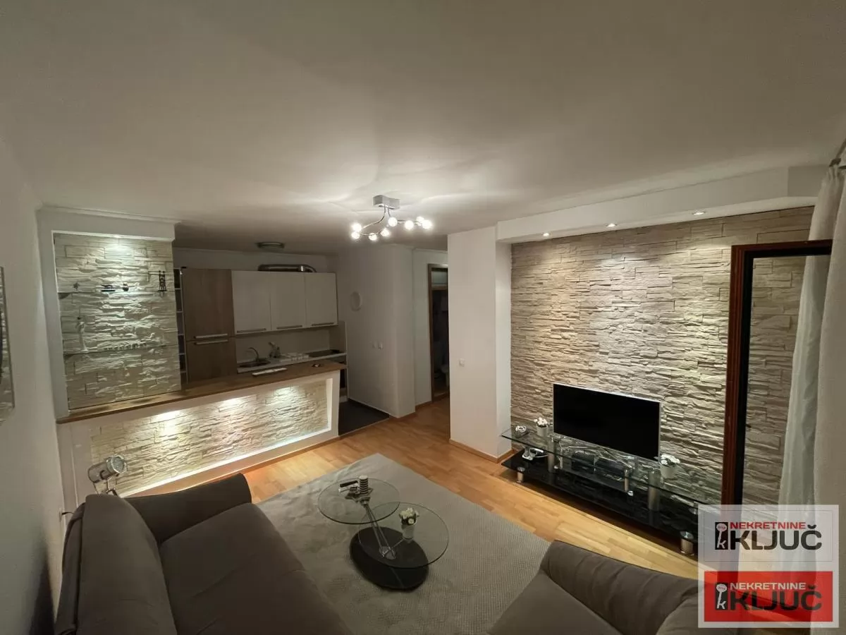 KOD SPENSA, 52m2, Dvosoban, Namešten, Novogradnja 1