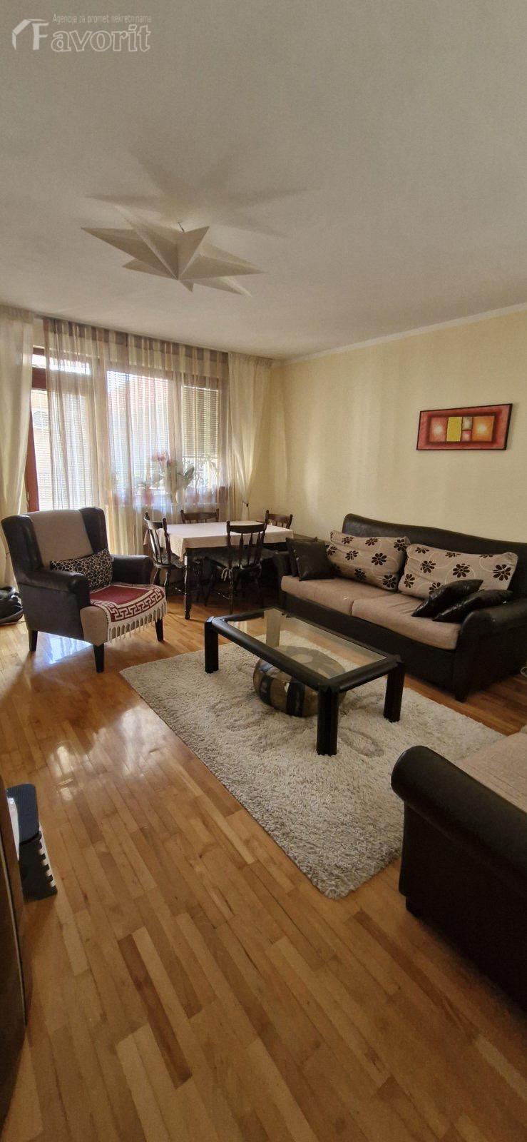 MALI MOKRI LUG, MAGE MAGAZINOVIC, 54m2 2