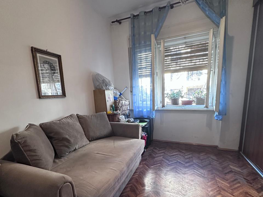 Prodajemo 2 0 stan u srcu Vračara  Mutapova  46m2 4