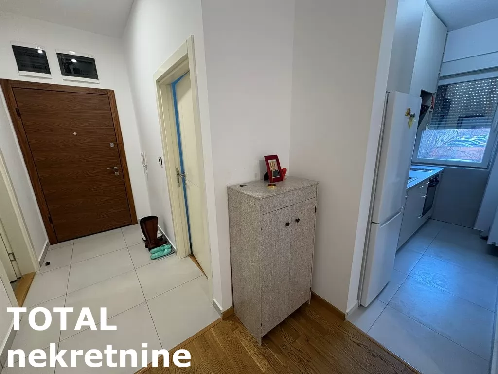 Stan,NOVI SAD,CENTAR,kv: 41.00, € 140000, ID: 1102113 12