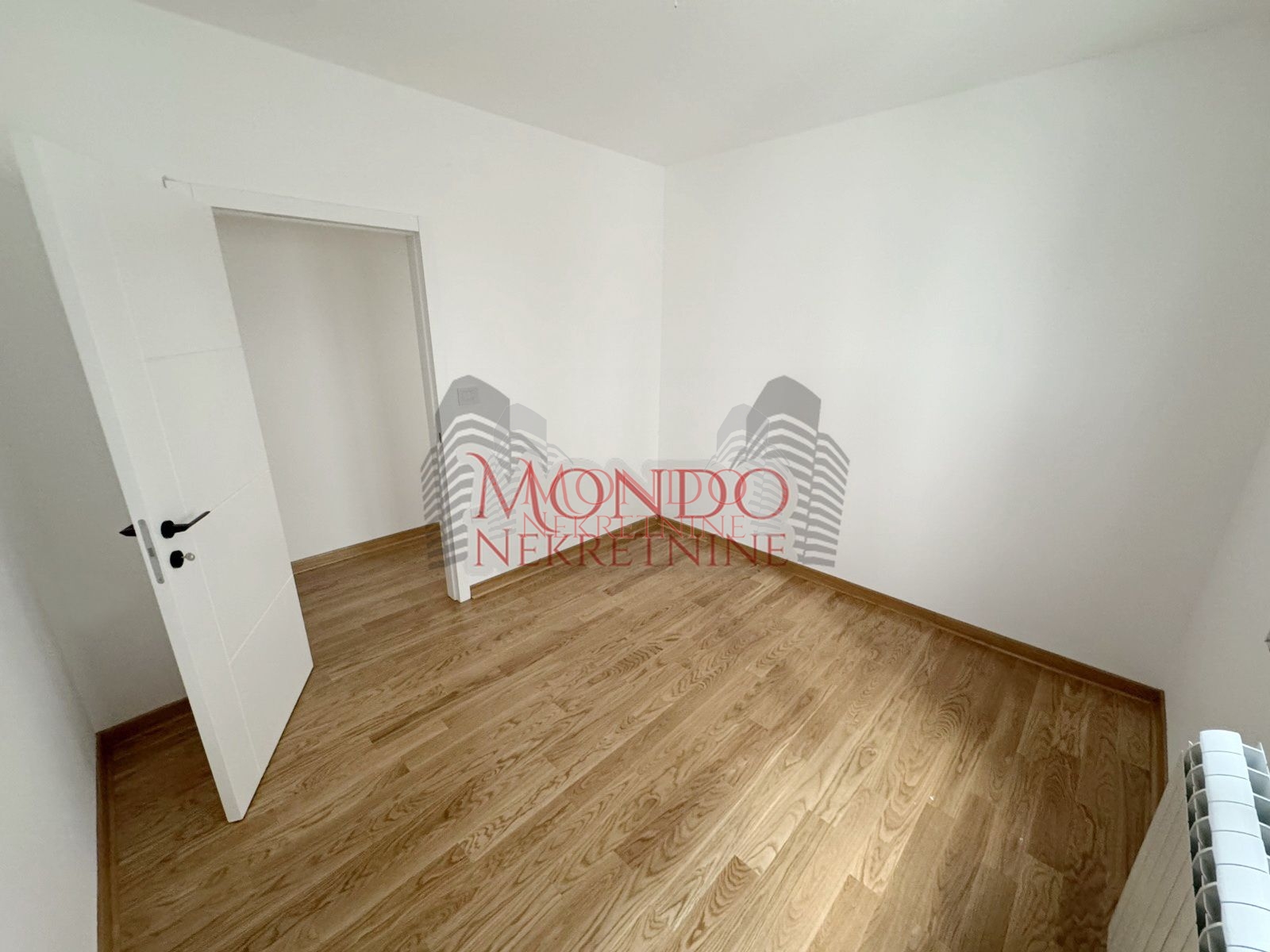 Cetvorosoban nov stan u centru grada kod Doma zdravlja 9