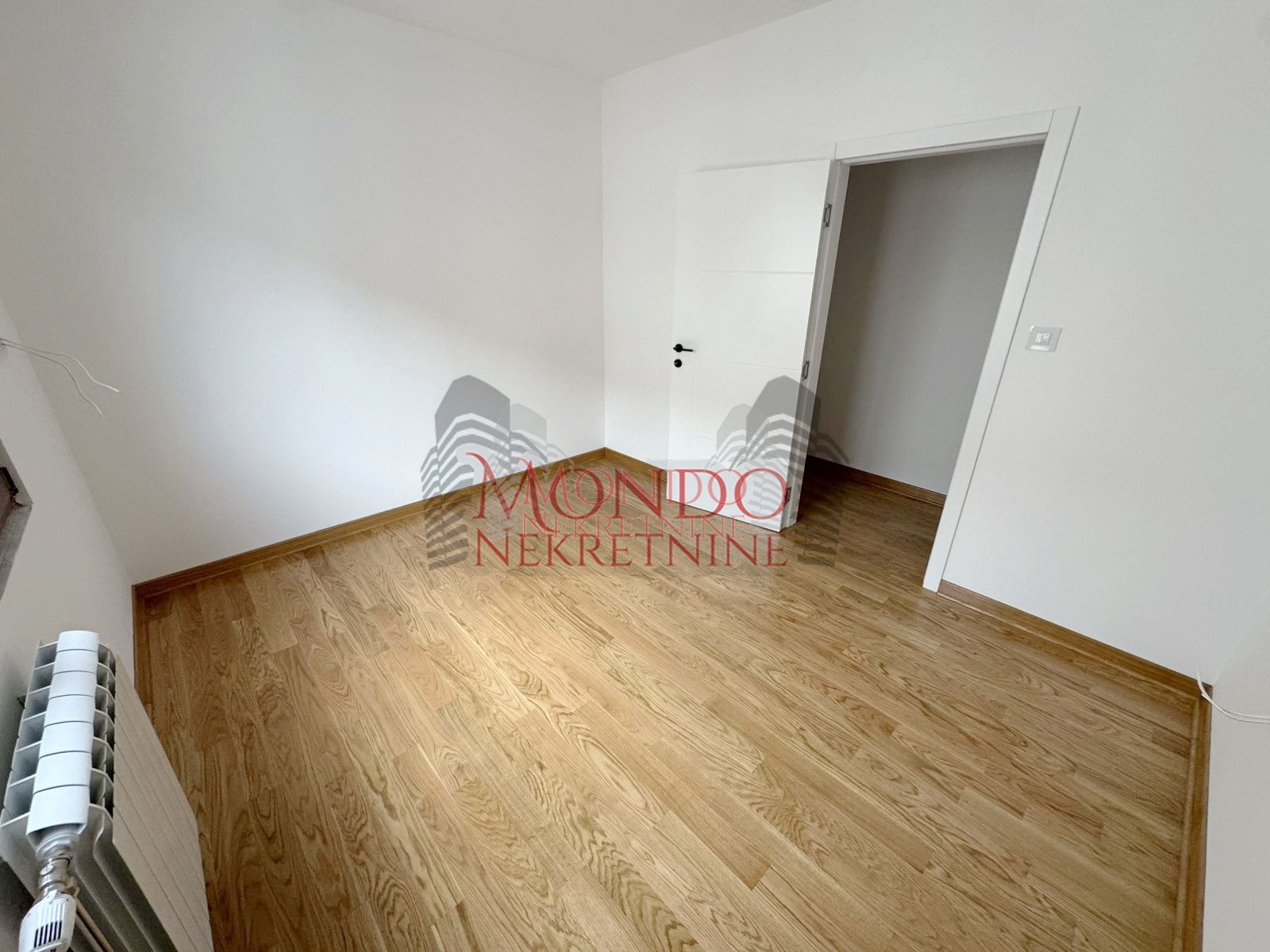 Cetvorosoban nov stan u centru grada kod Doma zdravlja 19