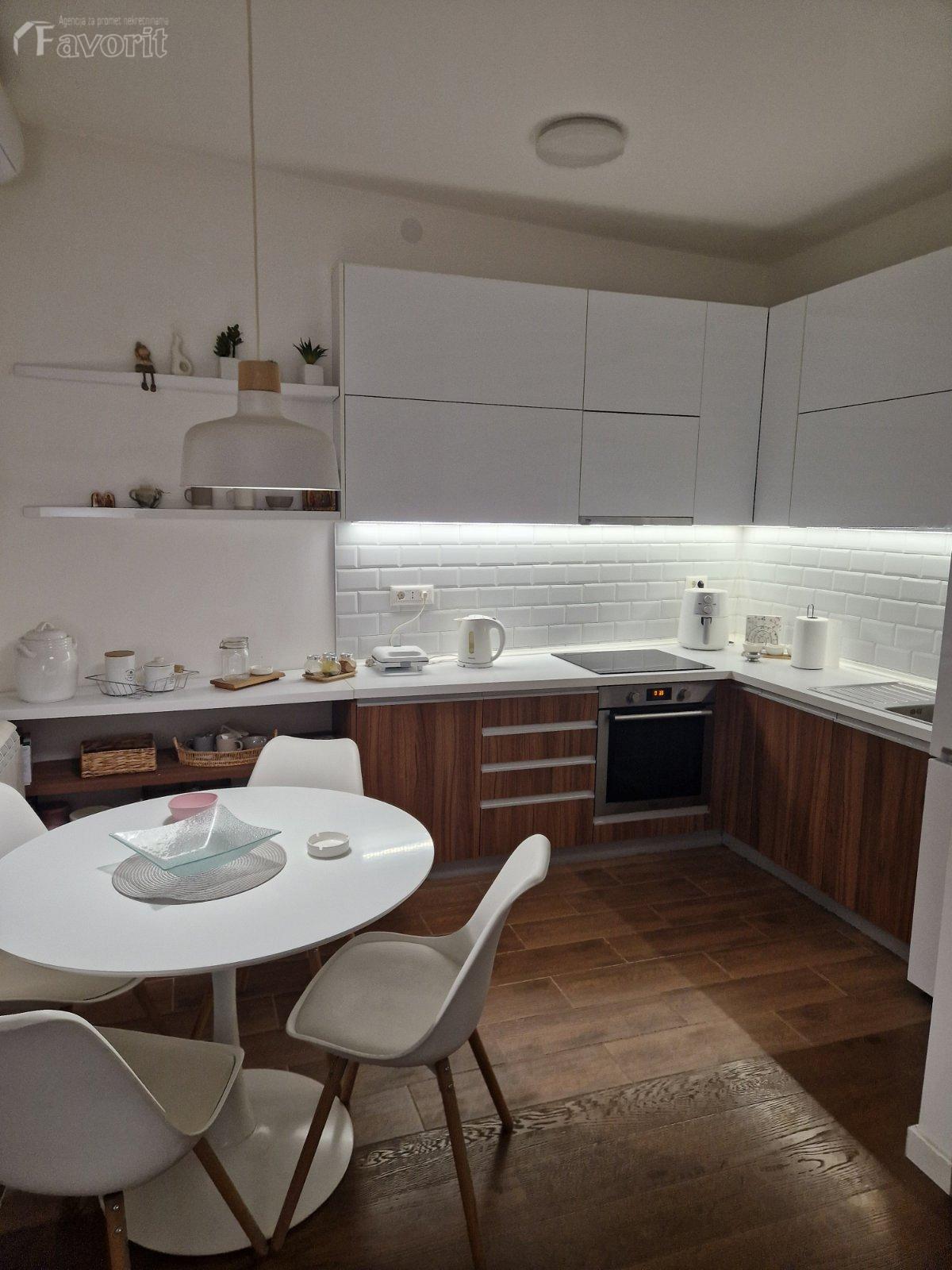 TASMAJDAN, 27. MARTA, 67m2 5