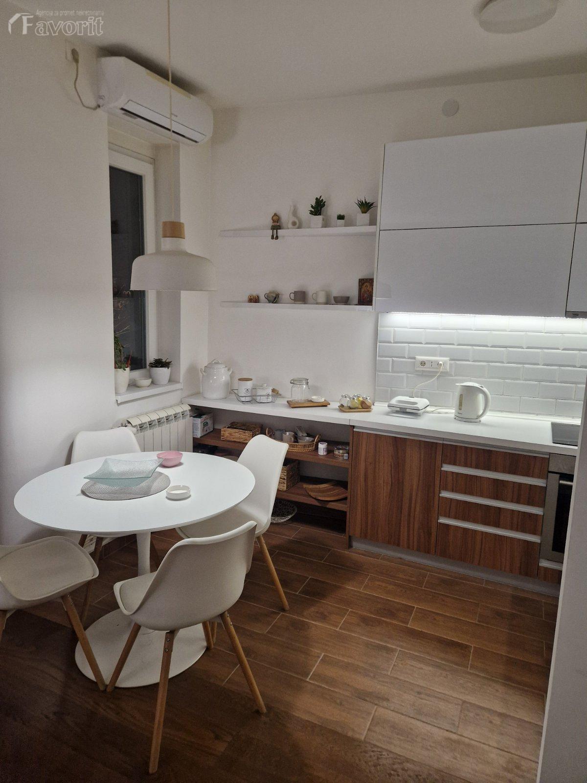 TASMAJDAN, 27. MARTA, 67m2 4