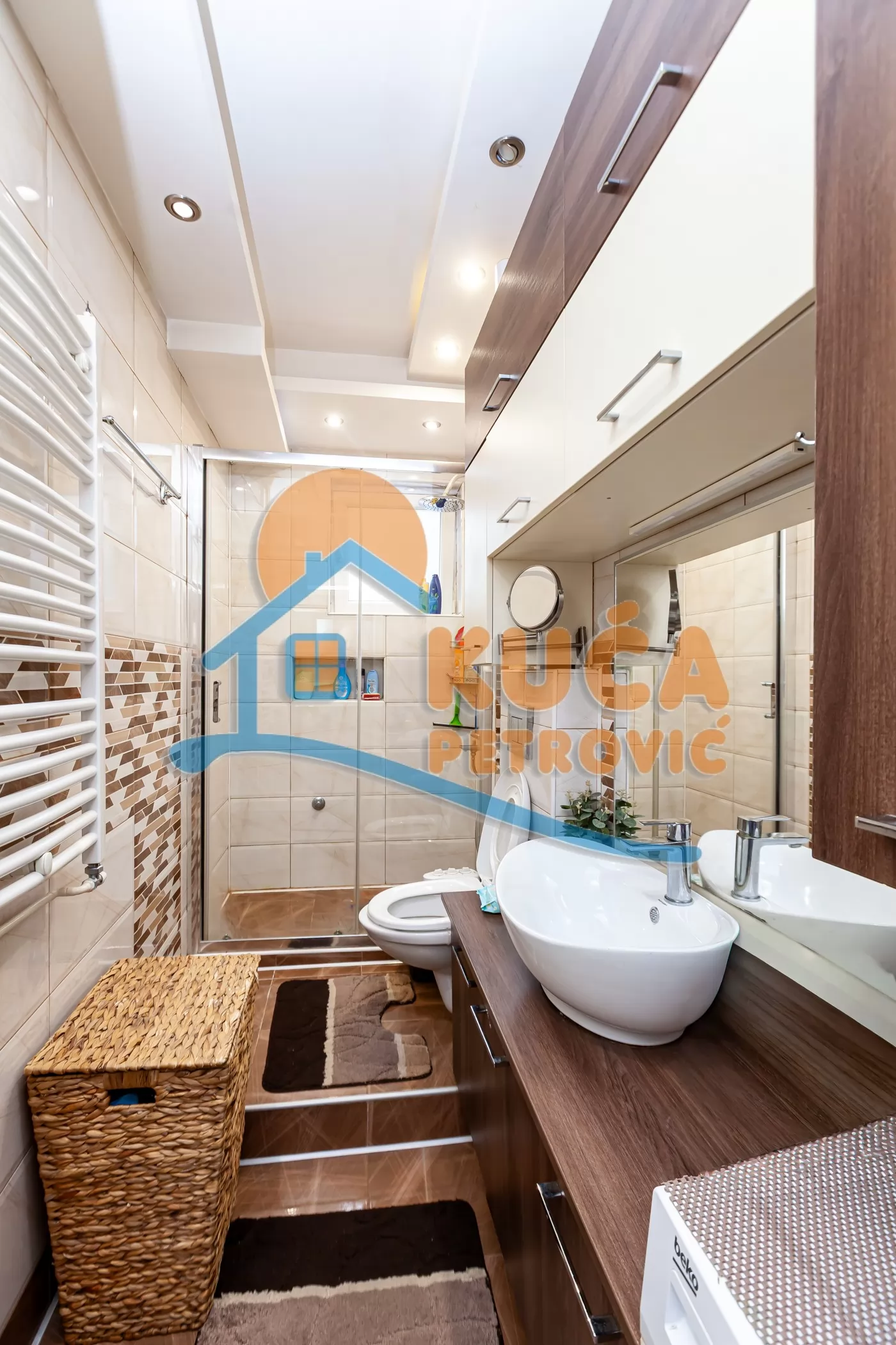 Trosoban stan, 67 m2, Centar, Vardarska ID: p-015641 13