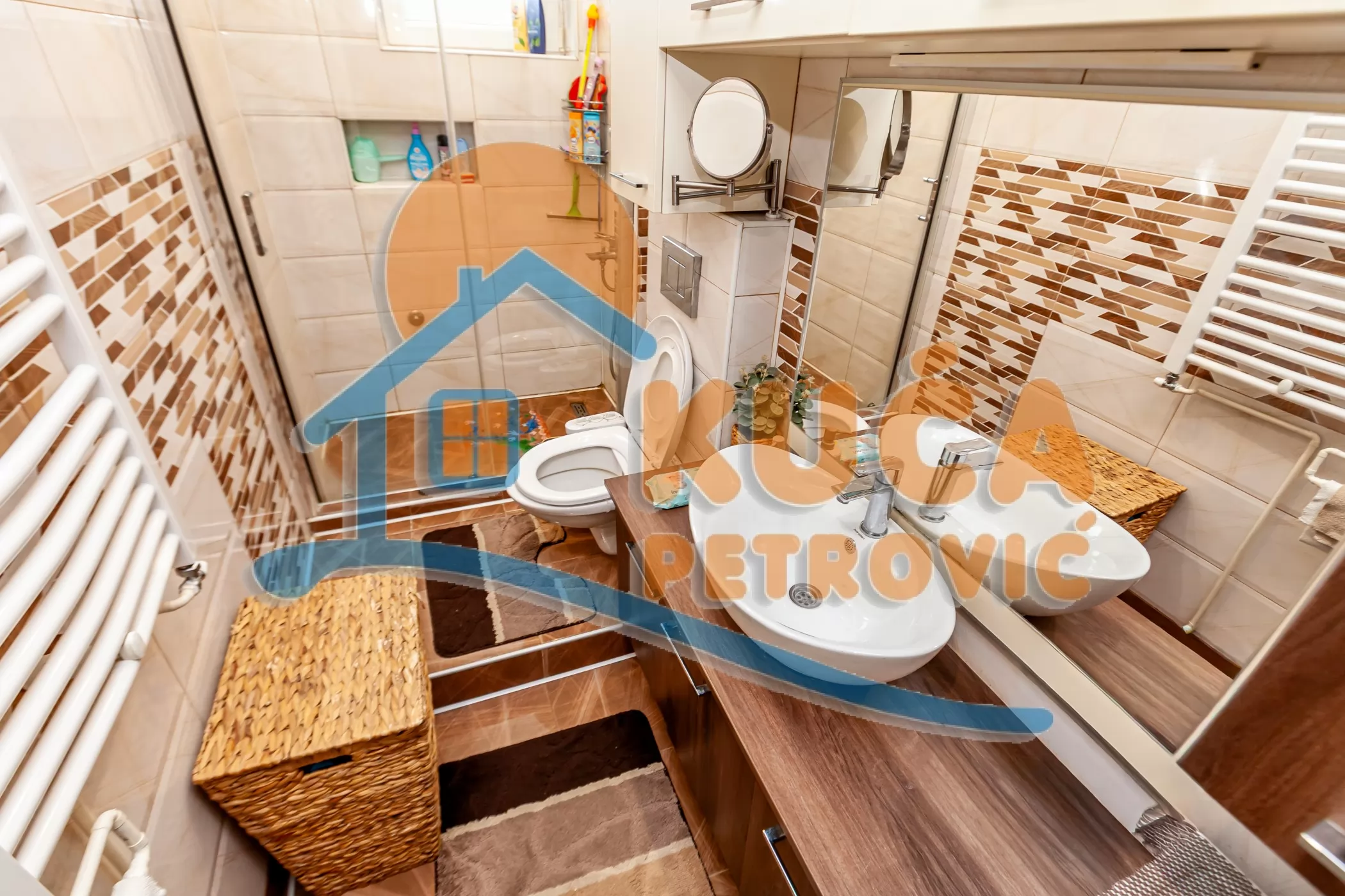 Trosoban stan, 67 m2, Centar, Vardarska ID: p-015641 14