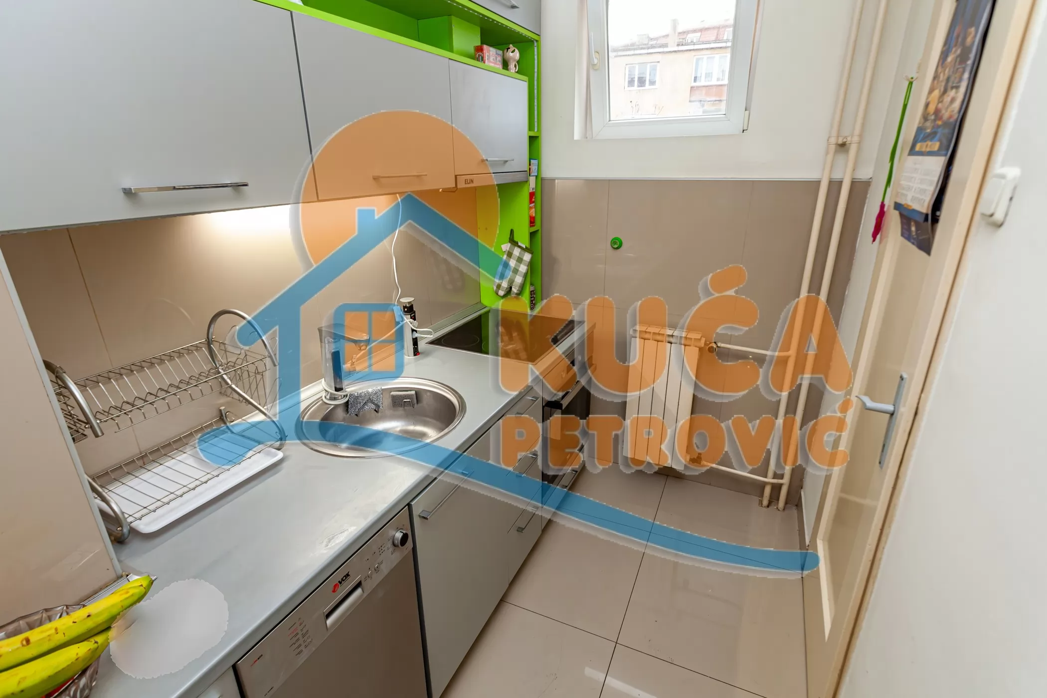 Trosoban stan, 67 m2, Centar, Vardarska ID: p-015641 9