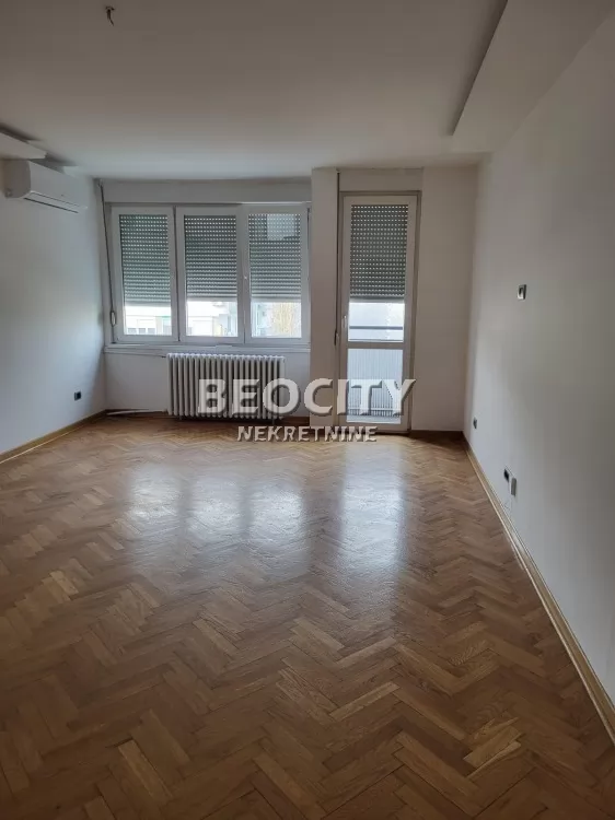 Trosoban stan, 75 m2, Blok 1 (Fontana), Pariske komune ID: 63069 1