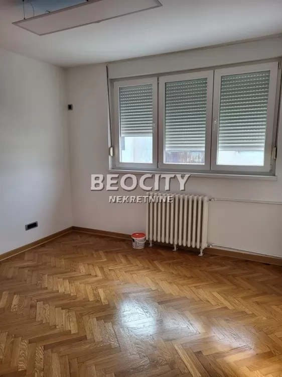 Trosoban stan, 75 m2, Blok 1 (Fontana), Pariske komune ID: 63069 2