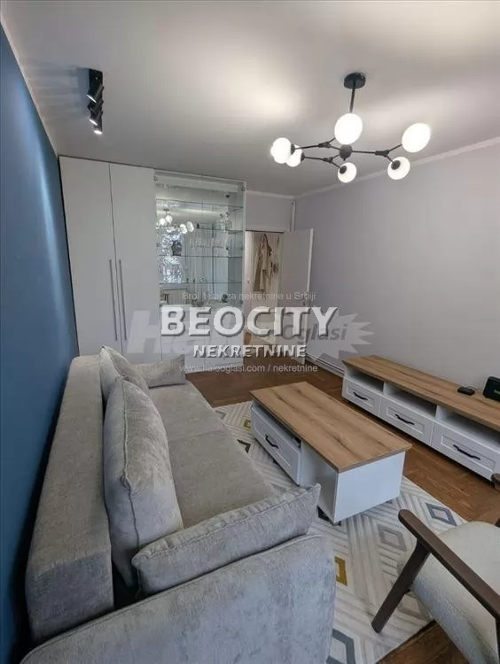 Dvosoban stan, 60 m2, Cvetkova pijaca, Preševska ID: 128308 2