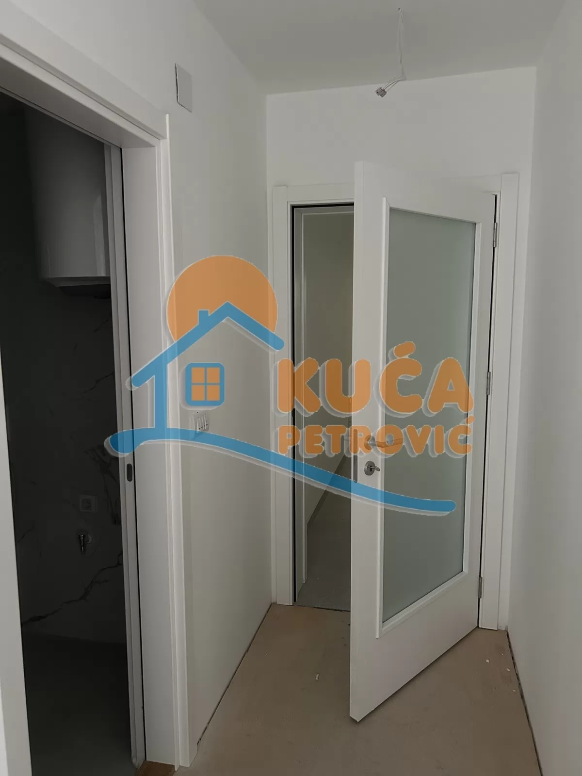 Jednosoban stan, 55 m2, Centar, Cara Dušana ID: i-015661 8