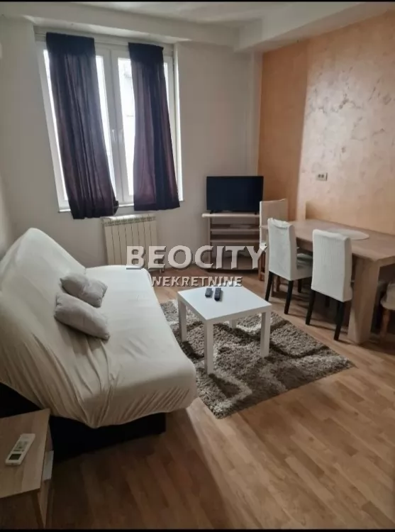 Jednosoban stan, 30 m2, Novi Sad, Futoska ID: 128351 2