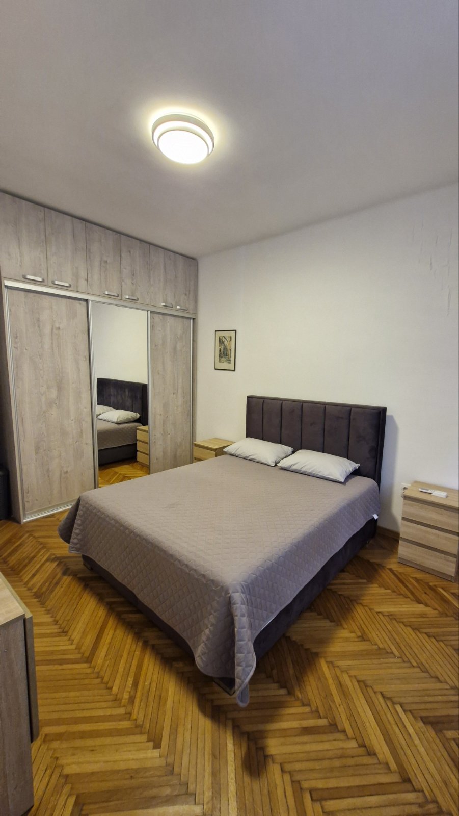 Izdavanje stanova Beograd Dedinje Dvosoban stan parking 3